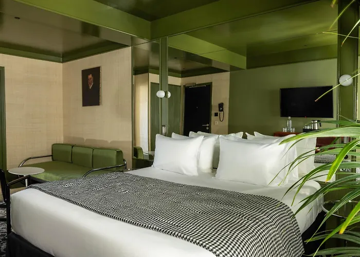 Hotel La Conversation Parijs